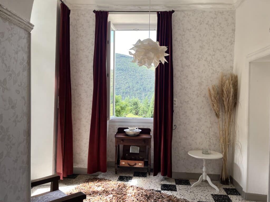 IMG_6506 (002) Chambre Francette